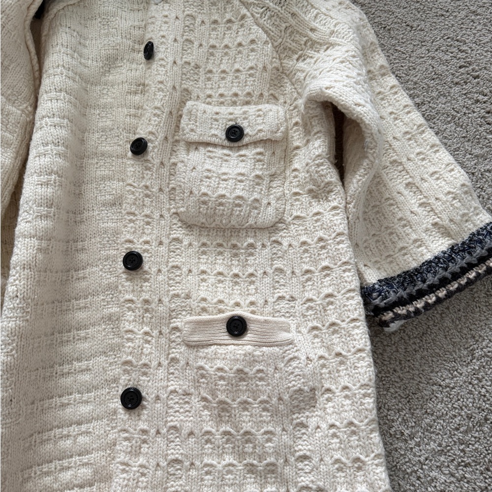 Women's Cream and Black Knit Jacket - Picture 12 of 12